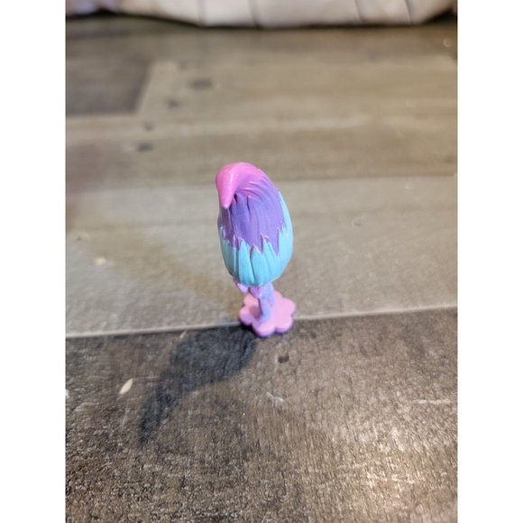 Trolls tour satin pink toy figure - Picture 3 of 5